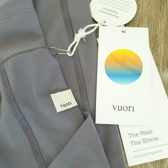Vuori Daily Pocket Legging Jogger NWT Lunar Grey Drawcord Activewear Athletic - Picture 4 of 12